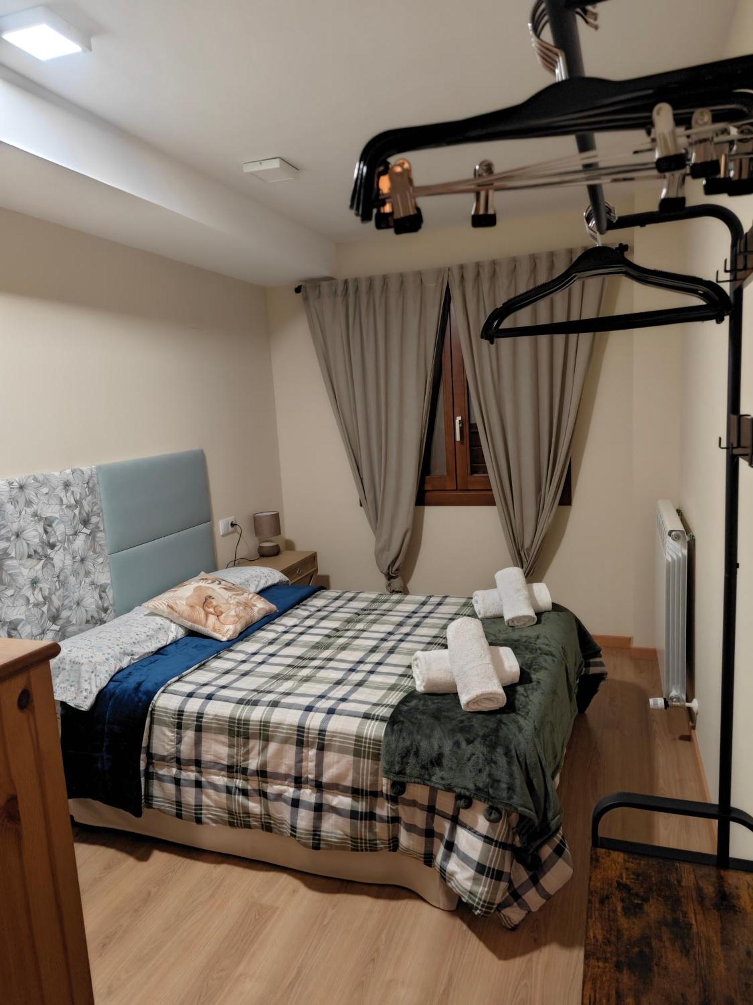 Apartamento A Estrenar En Villanua Luaran gambar